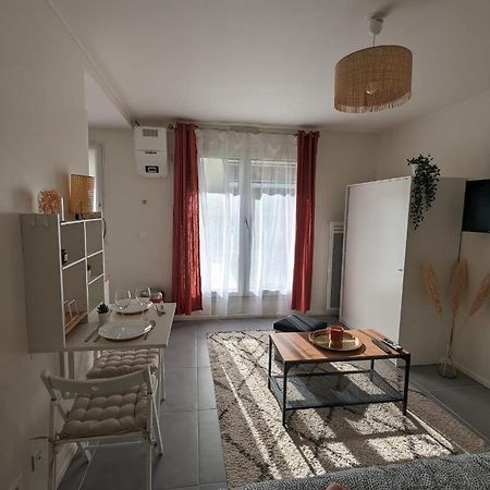 Studio Rambouillet, Parc & Foret Apartment ภายนอก รูปภาพ