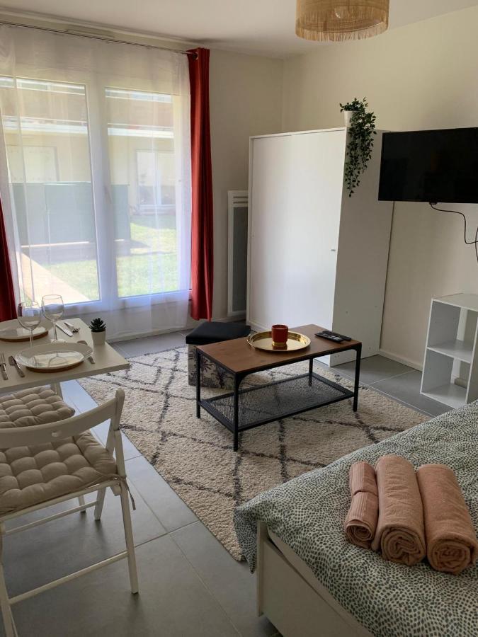 Studio Rambouillet, Parc & Foret Apartment ภายนอก รูปภาพ